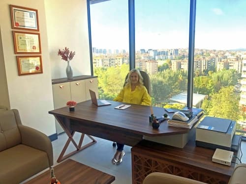 Op. Dr. Aliye Balkan Özmen Profil Fotoğrafı