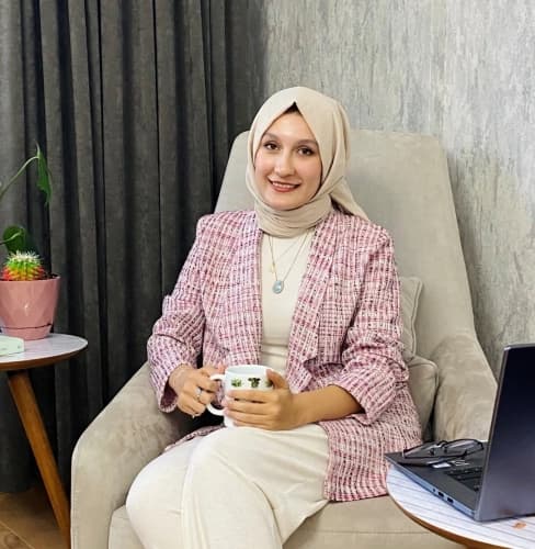 Klinik Psikolog Gülnihal Ak Profil Fotoğrafı