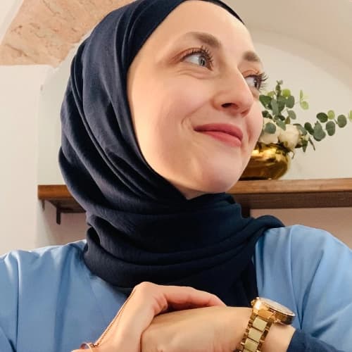 Aile Danışmanı Ferah Özen Profil Fotoğrafı