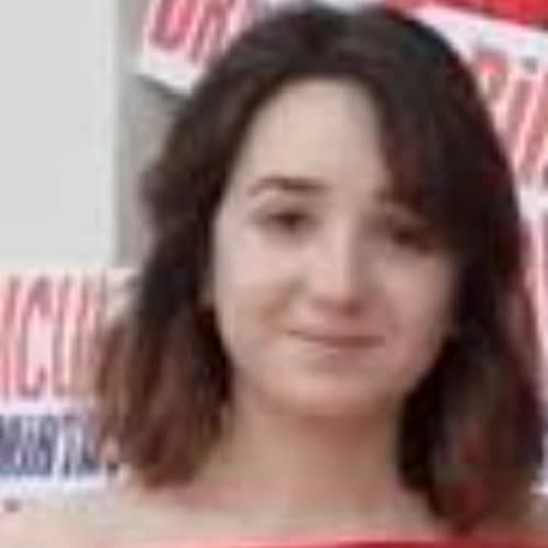 Dt. Nazmiye Avşar Profil Fotoğrafı