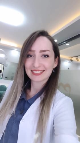 Dt. Tuğçe Akbey Acar Profil Fotoğrafı