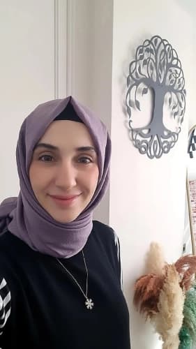 Dyt. Esra Akdağ Profil Fotoğrafı