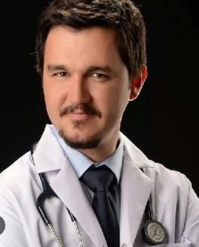 Op. Dr. Onur Üstün