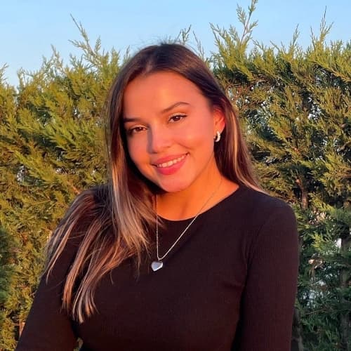 Klinik Psikolog Dilara Sarnıç Profil Fotoğrafı
