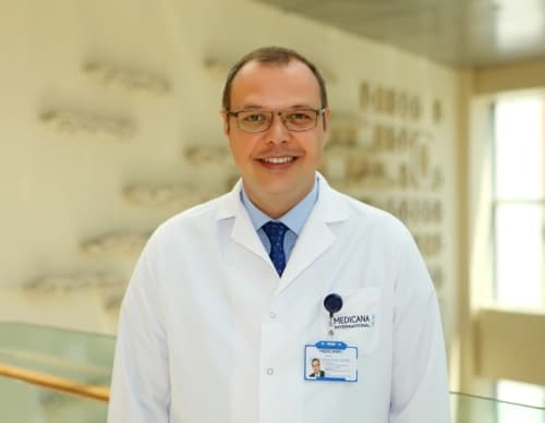Prof. Dr. Işık Üstüner Profil Fotoğrafı