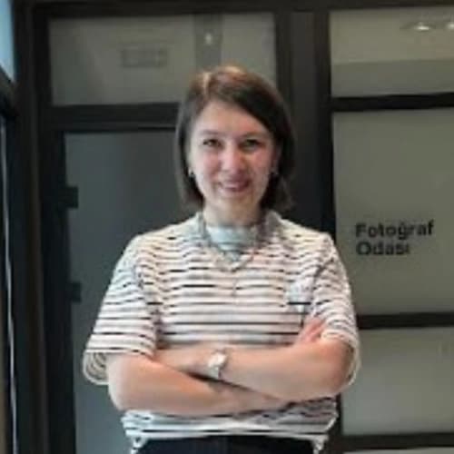 Uzm. Dt. Hatice Özçelik Profil Fotoğrafı