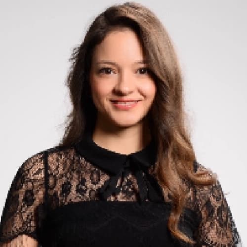 Uzm. Dr. Beyza Selin Haksever Çalik Profil Fotoğrafı