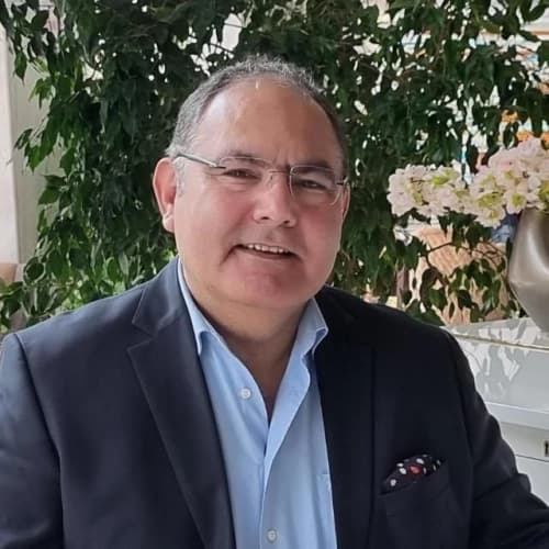 Dt. Murat Uslu Profil Fotoğrafı