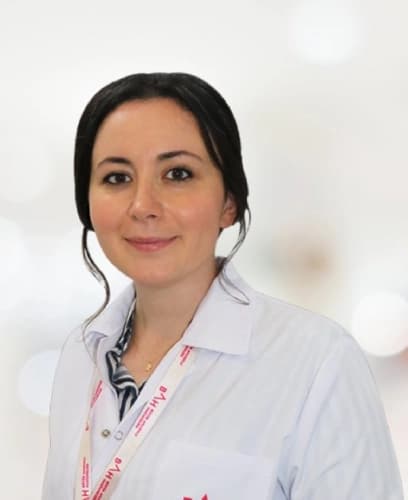 Op. Dr. Ayşe Nur Çümen Akbaş Profil Fotoğrafı
