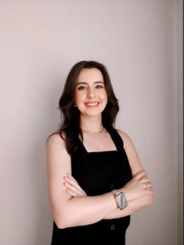 Klinik Psikolog Ecem Sönmez Peçenek Profil Fotoğrafı