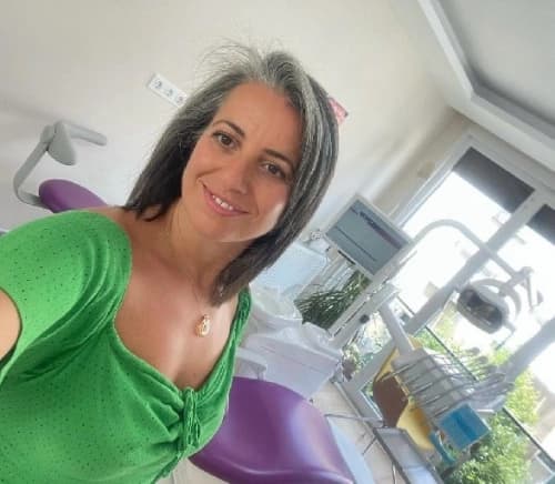 Dt. Hülya Elmas Hantaş Profil Fotoğrafı