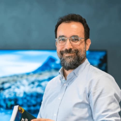 Prof. Dr. Ahmet Cantuğ Çalışkan Profil Fotoğrafı