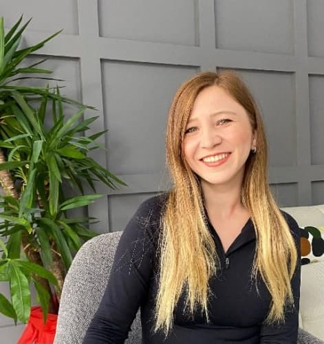 Dt. Kübra Nur Tuna Alkan