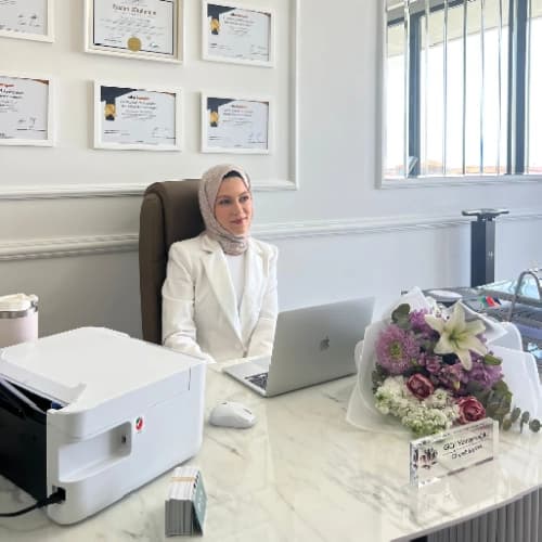 Dyt. Gül Yararoğlu Profil Fotoğrafı