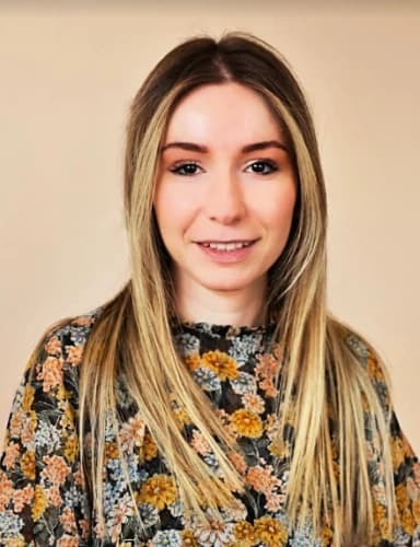 Klinik Psikolog Aslı Atıcı Profil Fotoğrafı
