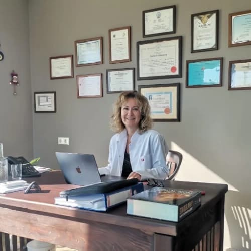 Op. Dr. Meral Candan Sözer