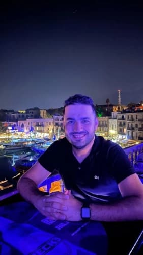Uzm. Dr. Ömer Görkem Göldağ Profil Fotoğrafı