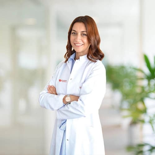 Op. Dr. Gözde Demirezen Profil Fotoğrafı