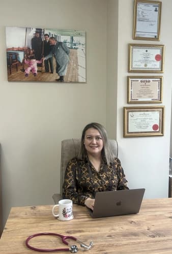 Uzm. Dr. Elif Güney Profil Fotoğrafı
