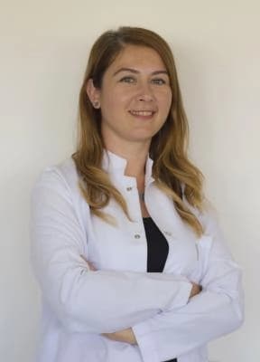 Dr. Dt. Başak Kaval Profil Fotoğrafı