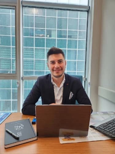 Op. Dr. Ahmet Deniz Kaya Profil Fotoğrafı