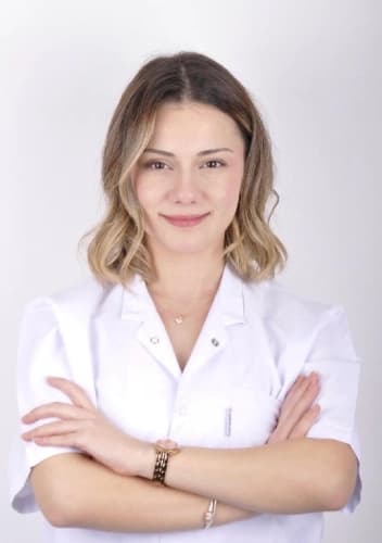Dt. Ebru Nur Çetin