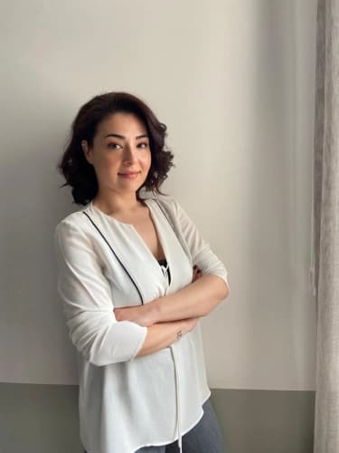 Klinik Psikolog Özge Esen Profil Fotoğrafı