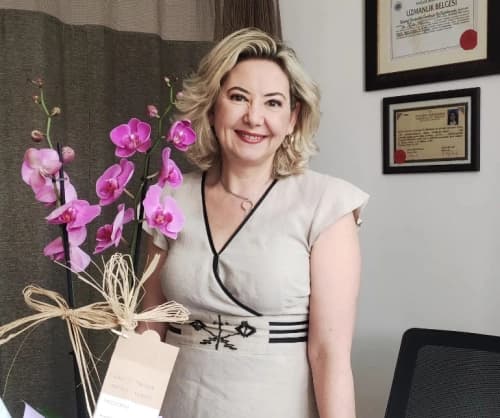 Op. Dr. Aylin Akıncı Profil Fotoğrafı