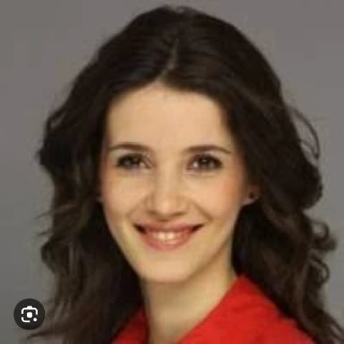 Dt. Hande Karasakal Arslan