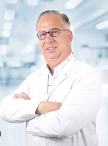 Op. Dr. İbrahim Uyguner Profil Fotoğrafı