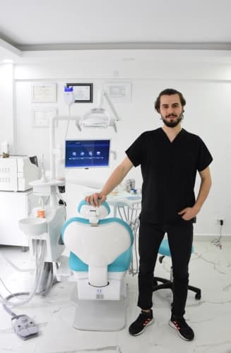 Dt. Erdem Eker Profil Fotoğrafı