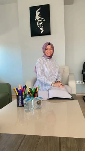 Aile Danışmanı Behiye Öztaş Türktekin