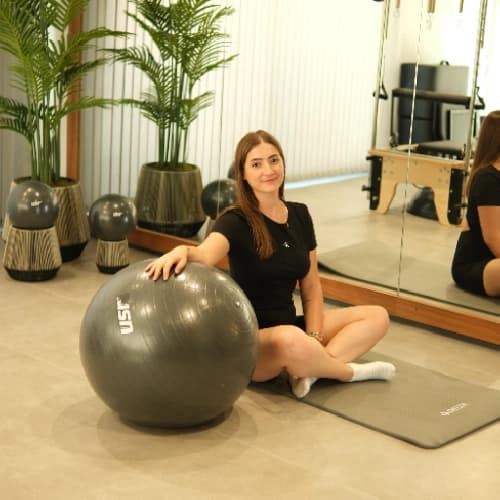 Fzt. Burcu Yurdayüksel Profil Fotoğrafı