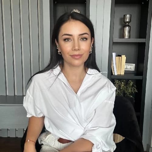 Klinik Psikolog Sinem Büşra Bekçi Profil Fotoğrafı
