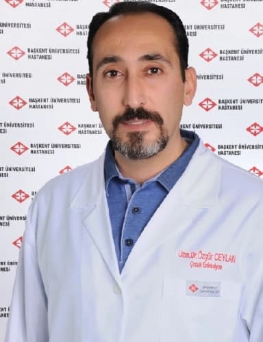 Dr. Öğr. Üyesi Özgür Ceylan Profil Fotoğrafı