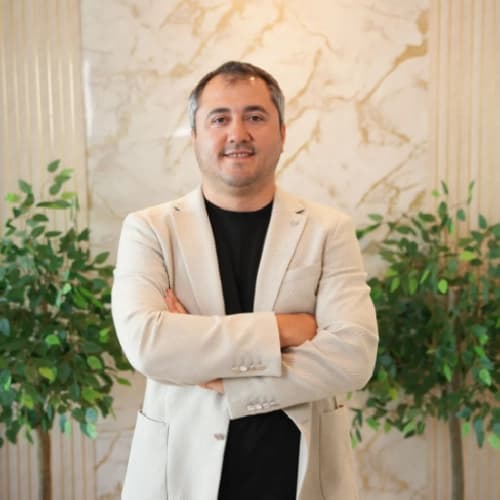 Dr. Mustafa Vurucu