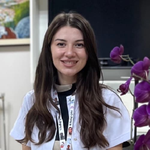 Uzm. Dr. Şule Hasanova Profil Fotoğrafı