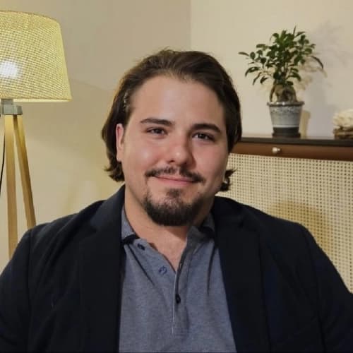 Klinik Psikolog Doruk Zedelenmez Profil Fotoğrafı