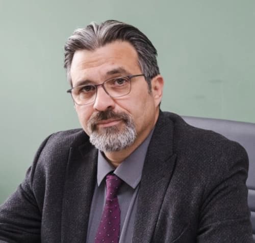 Prof. Dr. Özgür Özyüncü Profil Fotoğrafı