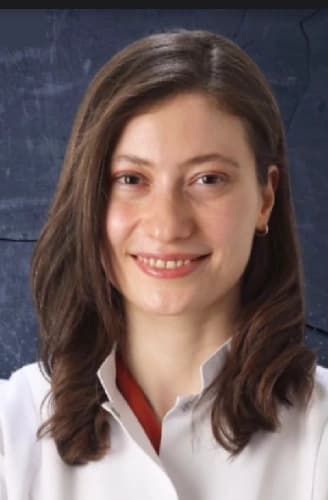Dr. Hale Nur Güngördü Profil Fotoğrafı
