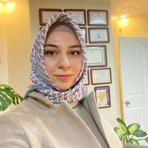 Klinik Psikolog Büşra Kırca Profil Fotoğrafı