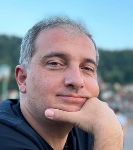 Doç. Dr. Kadir Ömür Günseren Profil Fotoğrafı