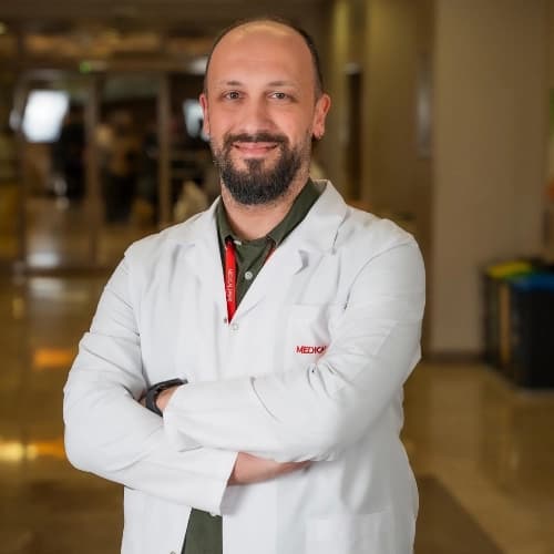 Uzm. Dr. Mert Aker Profil Fotoğrafı