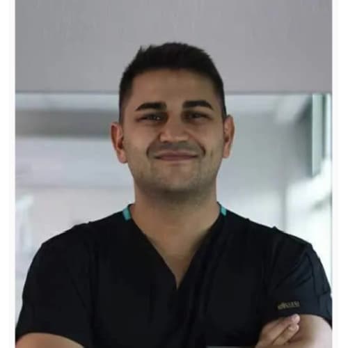 Uzm. Dt. Berkcan Özgül Profil Fotoğrafı
