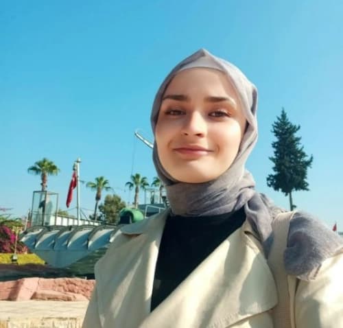 Dt. Necla Özdamar Profil Fotoğrafı