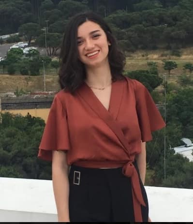 Dyt. Tuğçe Yılmaz Profil Fotoğrafı