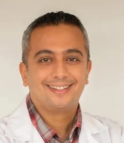 Op. Dr. Mehmet Özer Dökmeci Profil Fotoğrafı