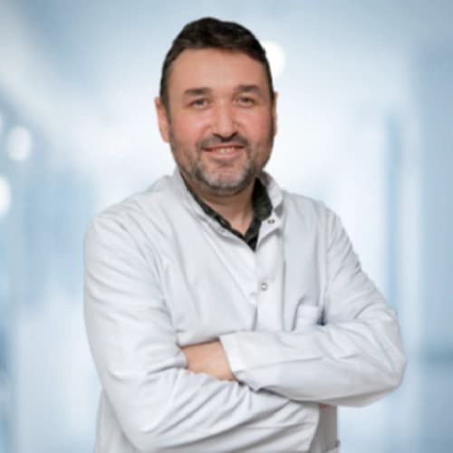 Op. Dr. Adnan Uzun Profil Fotoğrafı