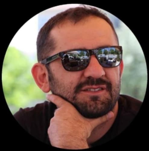 Uzm. Dr. Tevfik Karakoç Profil Fotoğrafı