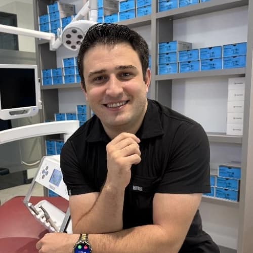 Uzm. Dt. Nuri Yelken Profil Fotoğrafı